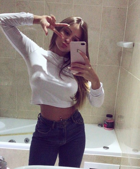 Nacktes geleaktes OnlyFans-Foto von Nayara Azevedo