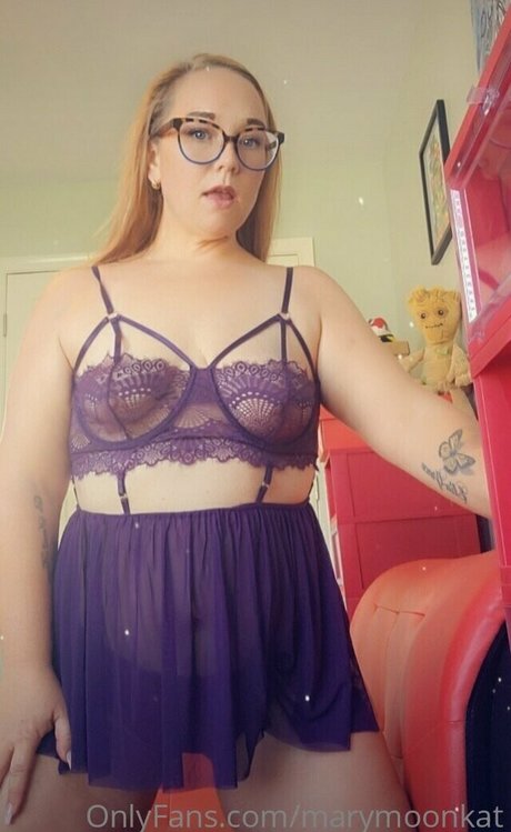 Nacktes geleaktes OnlyFans-Foto von Marymeadows