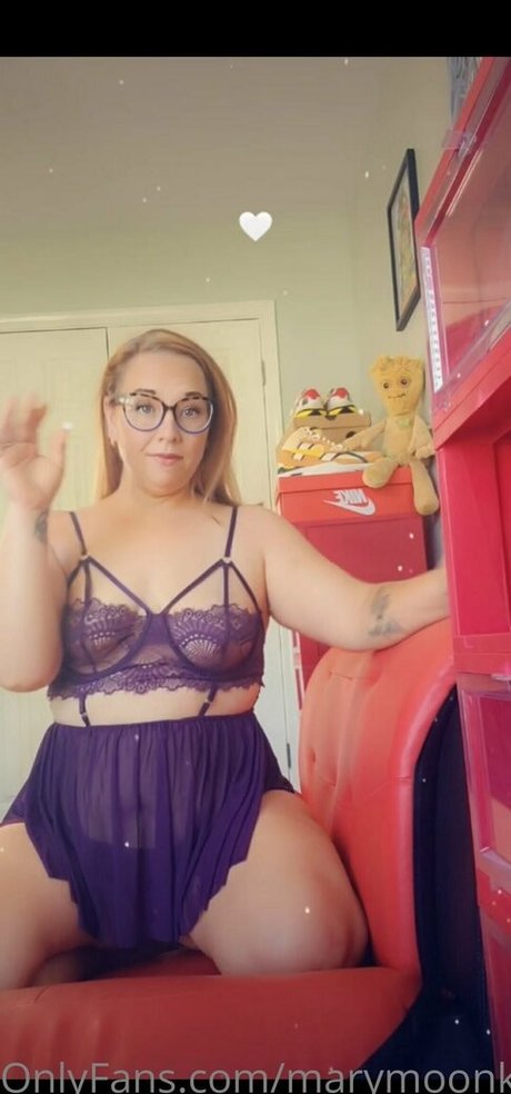 Nacktes geleaktes OnlyFans-Foto von Marymeadows
