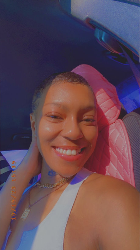 Nacktes geleaktes OnlyFans-Foto von Leigh Torres
