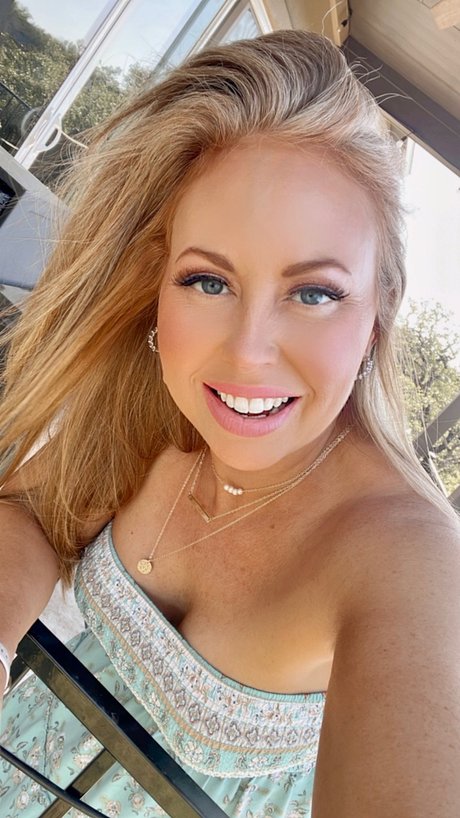 Nacktes geleaktes OnlyFans-Foto von Diamond James