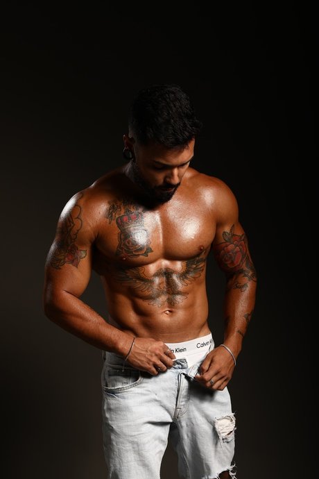 Nacktes geleaktes OnlyFans-Foto von Paulo Vitor