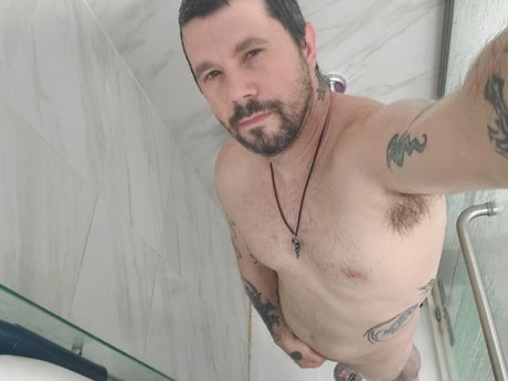 Nacktes geleaktes OnlyFans-Foto von Donnie Mayhem