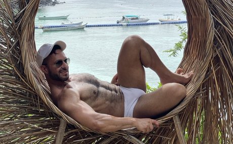 Nacktes geleaktes OnlyFans-Foto von Adam Champ