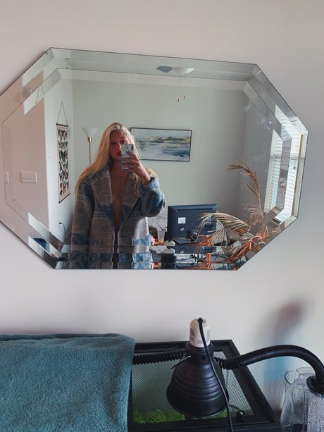 Nacktes geleaktes OnlyFans-Foto von Ray