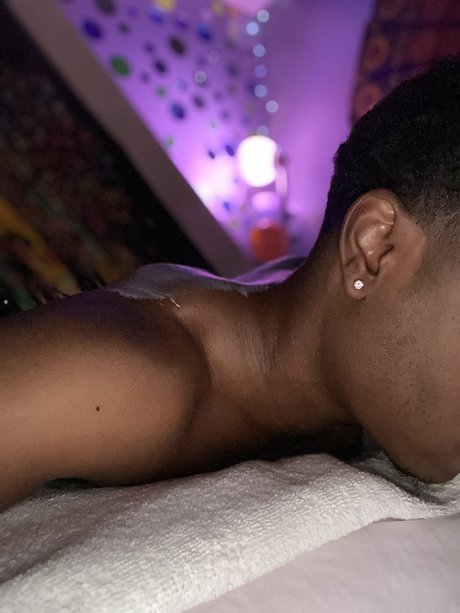 Nacktes geleaktes OnlyFans-Foto von Raninthatpussy