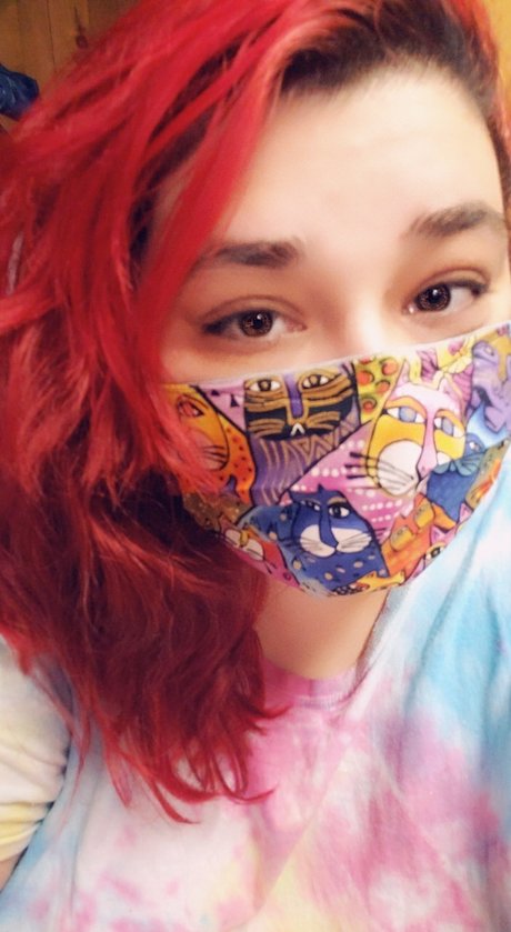 Nacktes geleaktes OnlyFans-Foto von Redheadedbarbie69