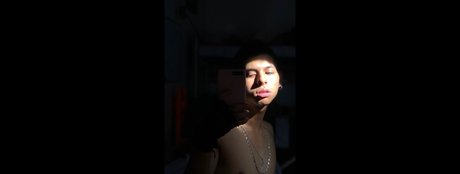 Nacktes geleaktes OnlyFans-Foto von Rxndy Mg