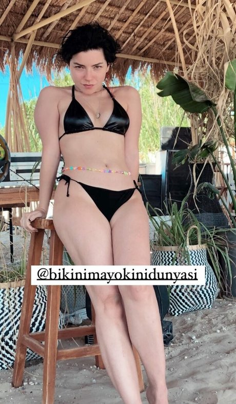 Nacktes geleaktes OnlyFans-Foto von Merve Bolugur