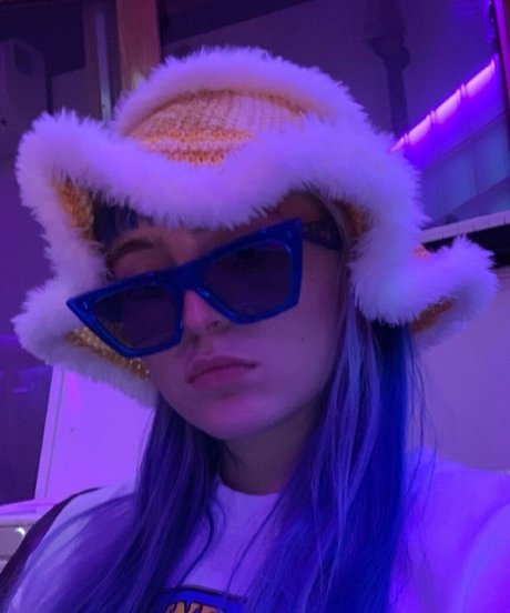Nacktes geleaktes OnlyFans-Foto von Ashnikko