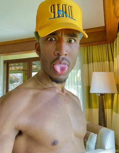 Nacktes geleaktes OnlyFans-Foto von Xxchilo