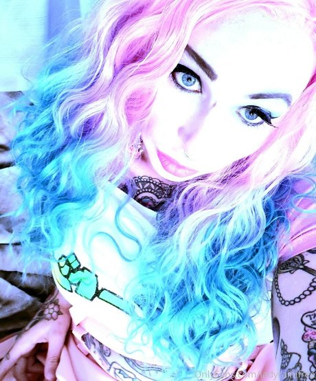 Nacktes geleaktes OnlyFans-Foto von Queenrainifree