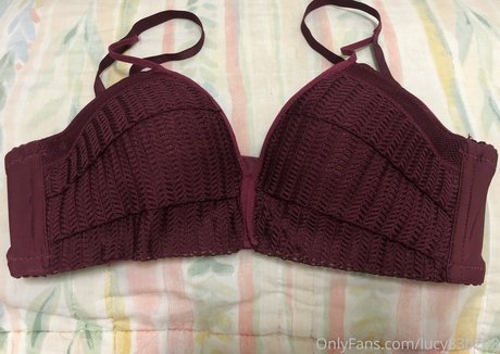 Nacktes geleaktes OnlyFans-Foto von Lucy830208