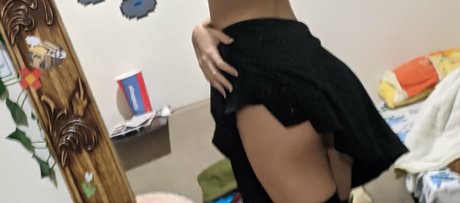 Nacktes geleaktes OnlyFans-Foto von Thesuusu