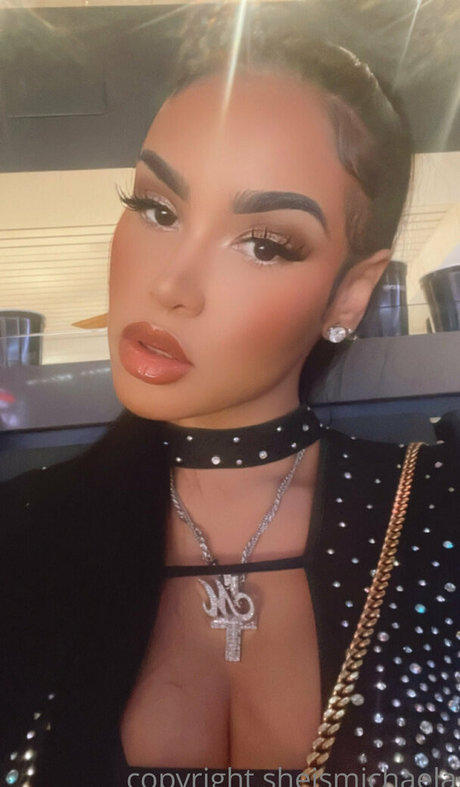 Sheismichaela