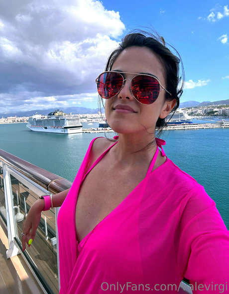 Nacktes geleaktes OnlyFans-Foto von Xfeliciatwich