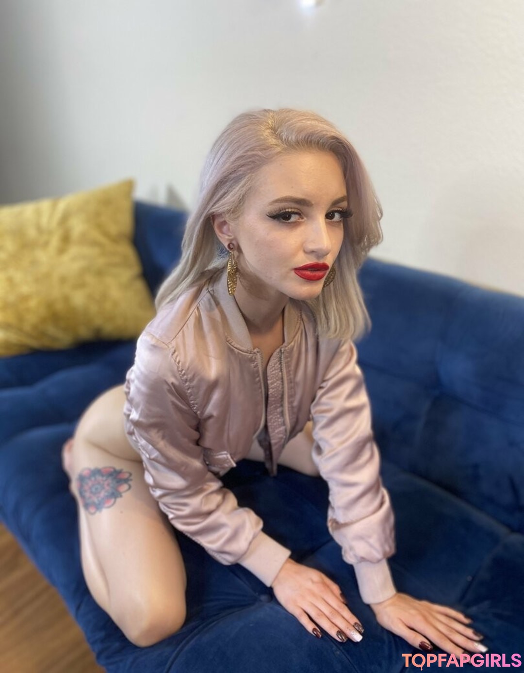 Nacktes geleaktes OnlyFans-Foto von Lola Fae #1583