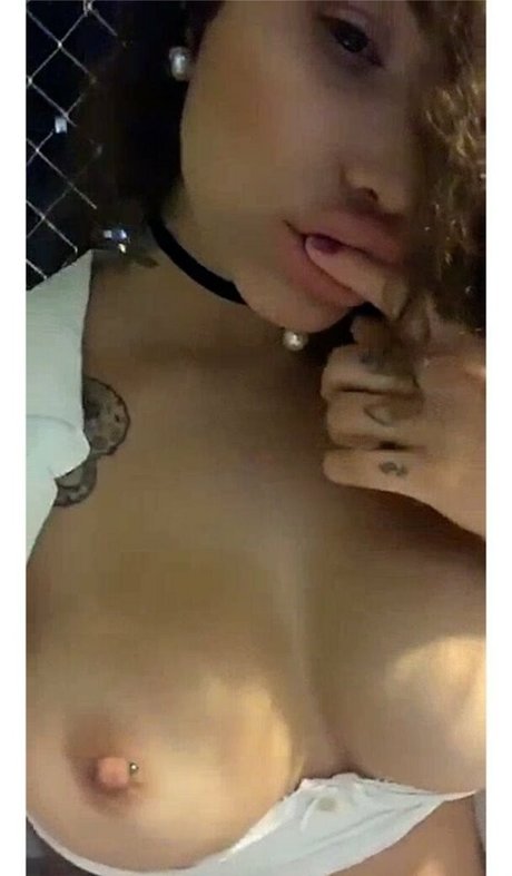 Nacktes geleaktes OnlyFans-Foto von Marcelaxo