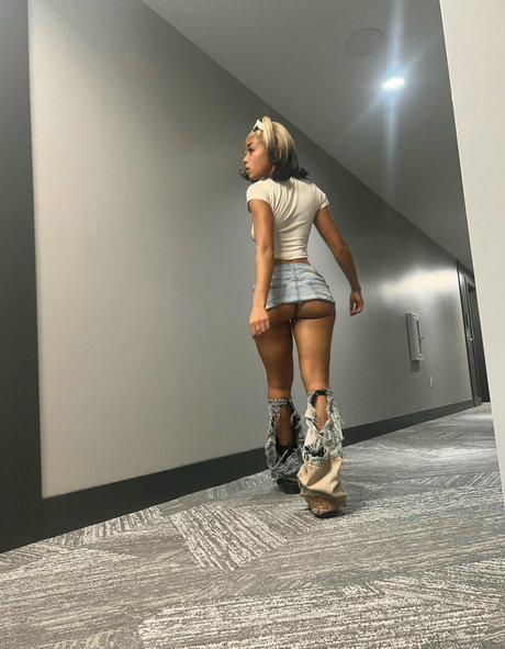 Nacktes geleaktes OnlyFans-Foto von Xxxshapeshifter