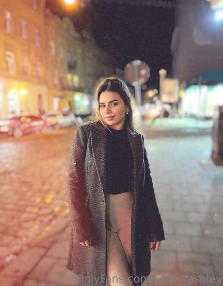 Nacktes geleaktes OnlyFans-Foto von Luckyashley