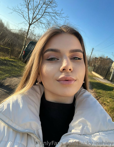 Lucky_ashley