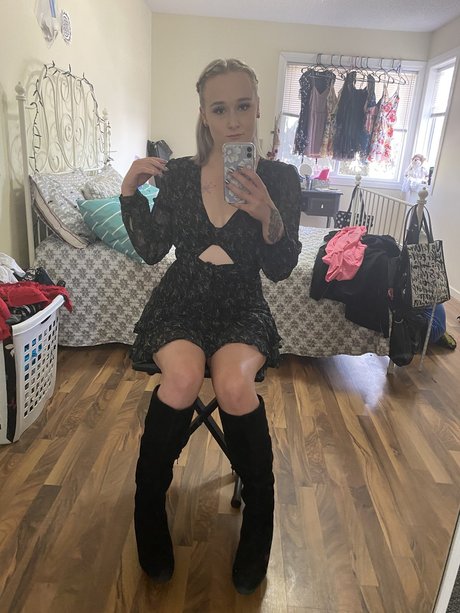 Nacktes geleaktes OnlyFans-Foto von Sarah
