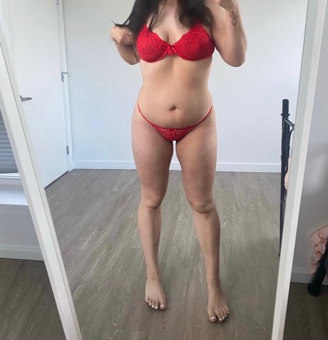 Nacktes geleaktes OnlyFans-Foto von A