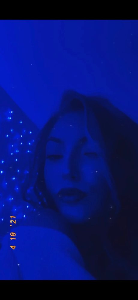 Nacktes geleaktes OnlyFans-Foto von Peyhmoneyyy