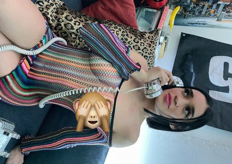 Nacktes geleaktes OnlyFans-Foto von Lilbabyalison