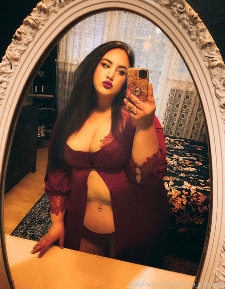 Nacktes geleaktes OnlyFans-Foto von Plumpprincess
