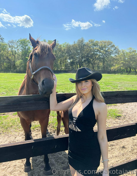 DakotaJane