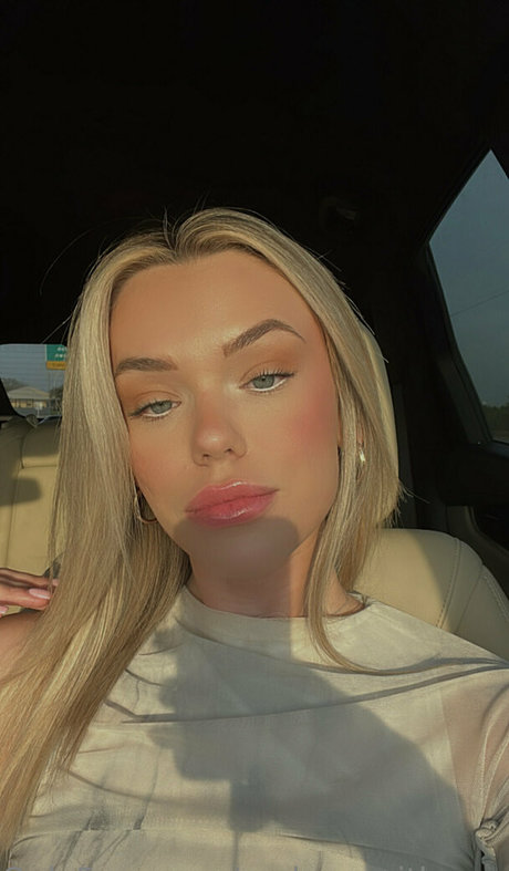 Nacktes geleaktes OnlyFans-Foto von Makeupwithmeredithh
