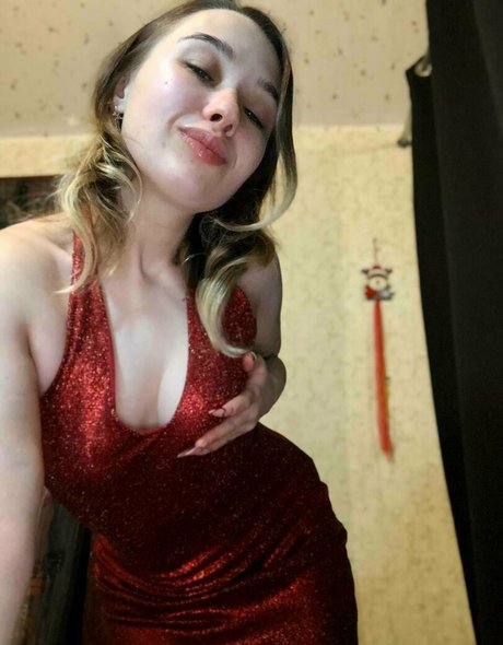 Nacktes geleaktes OnlyFans-Foto von Evaskyangel