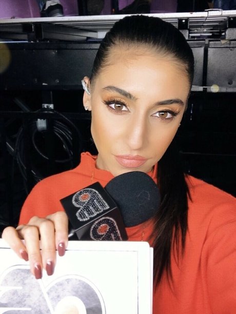 Nacktes geleaktes OnlyFans-Foto von Andrea Helfrich
