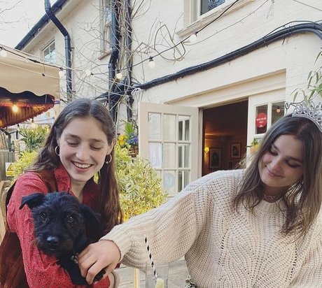 Jasmine van den Bogaerde