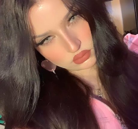 Nacktes geleaktes OnlyFans-Foto von Shinuki