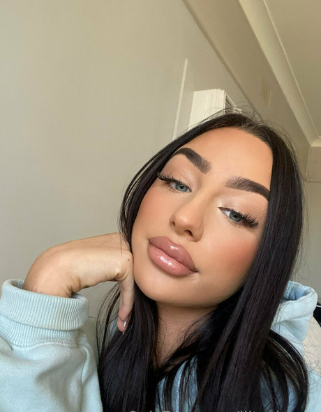 Nacktes geleaktes OnlyFans-Foto von Liltashmae