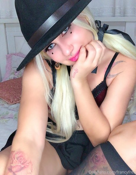 Nacktes geleaktes OnlyFans-Foto von Francyfree