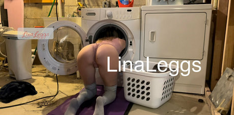 Nacktes geleaktes OnlyFans-Foto von Linaleggs