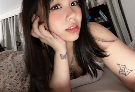 Nacktes geleaktes OnlyFans-Foto von Sadparu