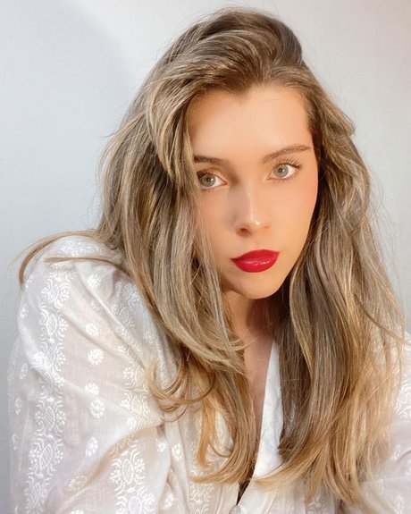 Nacktes geleaktes OnlyFans-Foto von Olivia Herdt