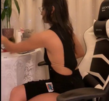 Nacktes geleaktes OnlyFans-Foto von Pamm Bigo