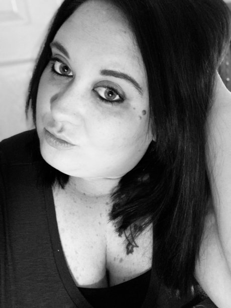 Nacktes geleaktes OnlyFans-Foto von  