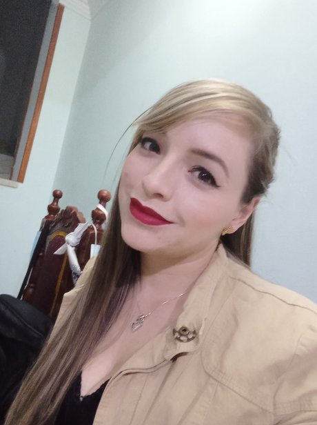 Nacktes geleaktes OnlyFans-Foto von Lasbbys