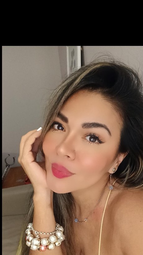 Nacktes geleaktes OnlyFans-Foto von Yuvecute
