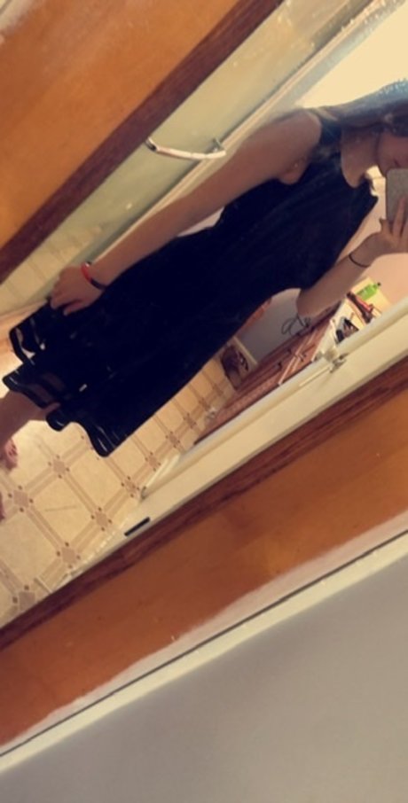 Nacktes geleaktes OnlyFans-Foto von Lillie Grace