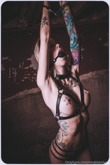 Jennifer Lynn VIP