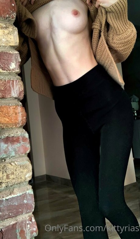 Nacktes geleaktes OnlyFans-Foto von Kittyrias