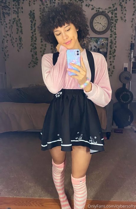Nacktes geleaktes OnlyFans-Foto von Cybersofty