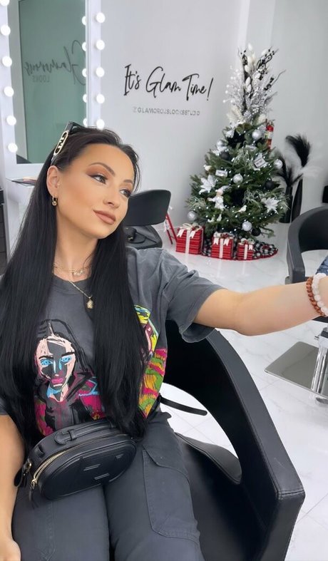 Nacktes geleaktes OnlyFans-Foto von Kat Corrao